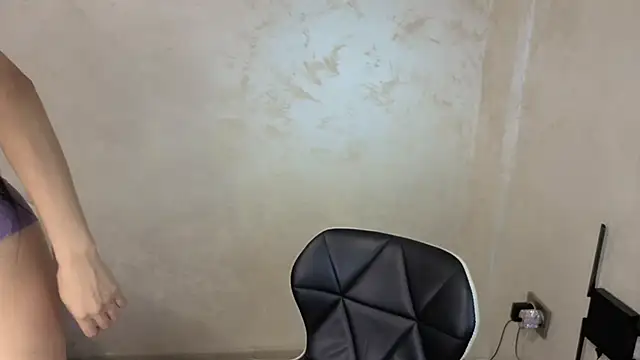 Snapshot of wendy_marvel chatting on 11/16/25, 05:24 wendy marvel online show from 11/16/25, 05:24