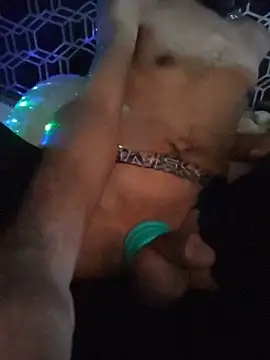 Snapshot of Sir-meltsclearrockzalot chatting on 11/22/25, 10:20 Sir-meltsclearrockzalot online show from 11/22/25, 10:20