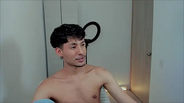 Snapshot of dimitri_targaryen chatting on 12/15/24, 01:57 dimitri targaryen online show from 12/15/24, 01:57