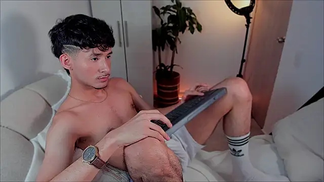 Snapshot of dimitri_targaryen chatting on 01/09/25, 03:15 dimitri targaryen online show from 01/09/25, 03:15