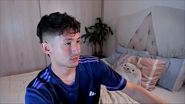 Snapshot of dimitri_targaryen chatting on 09/22/25, 09:22 dimitri targaryen online show from 09/22/25, 09:22