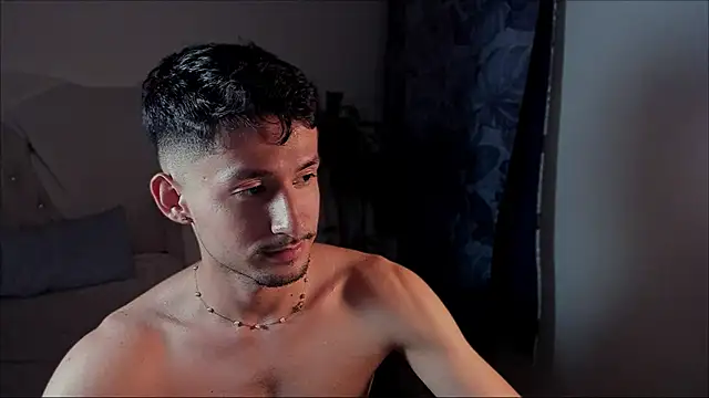 Snapshot of dimitri_targaryen chatting on 11/20/25, 11:37 dimitri targaryen online show from 11/20/25, 11:37