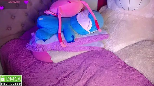 KittyHot20 online show from 12/20/25, 11:01