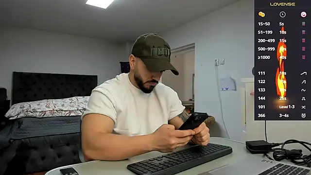 supermanboy94 online show from 03/27/26, 08:26