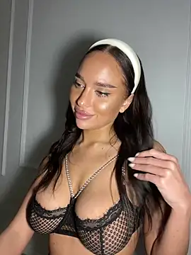 Snapshot of CardiSweetBaby chatting on 01/04/25, 05:16 CardiSweetBaby online show from 01/04/25, 05:16