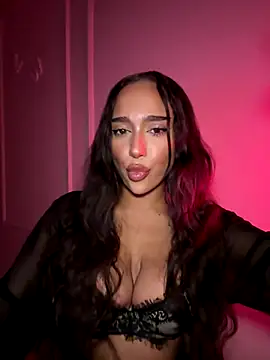 Snapshot of CardiSweetBaby chatting on 12/16/25, 06:35 CardiSweetBaby online show from 12/16/25, 06:35