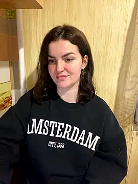 Karolina llove online show from 12/02/24, 01:24