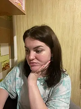 Karolina llove online show from 02/15/25, 06:12