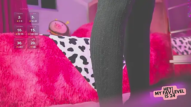 valerymonroe online show from 03/22/25, 04:03