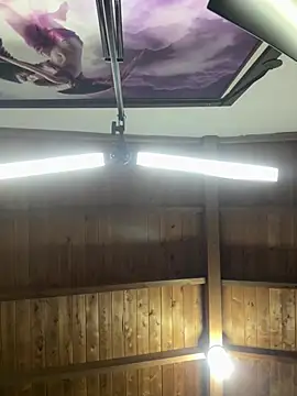 Snapshot of Rhaegal_hot chatting on 02/24/25, 12:09 Rhaegal hot online show from 02/24/25, 12:09