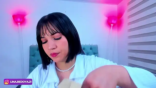 lina bedoya  online show from 01/23/25, 11:37