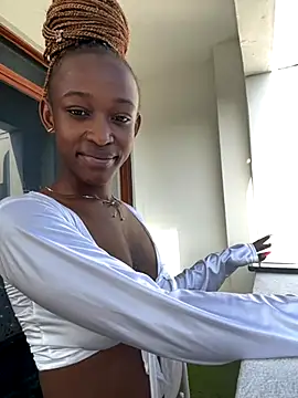 Shanniva online show from 11/01/25, 01:46