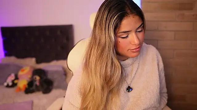 SaraParisi online show from 03/17/25, 11:11