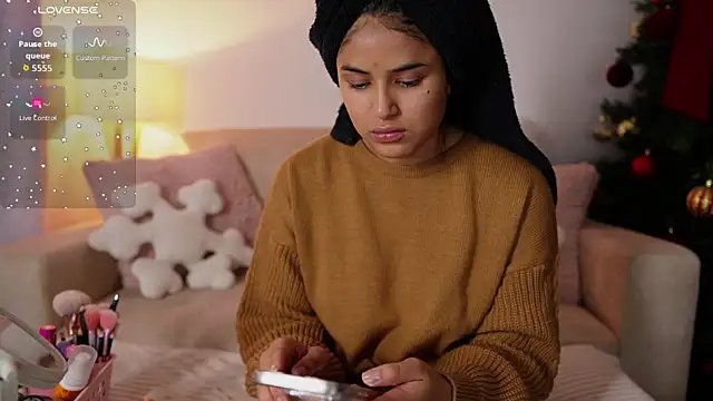 SaraParisi online show from 11/27/25, 10:45