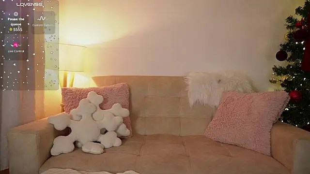 SaraParisi online show from 11/29/25, 11:08