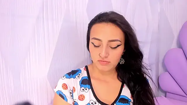 Lesly sexy4u online show from 04/11/26, 07:56