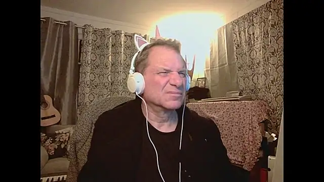 coryassman online show from 12/05/24, 12:22