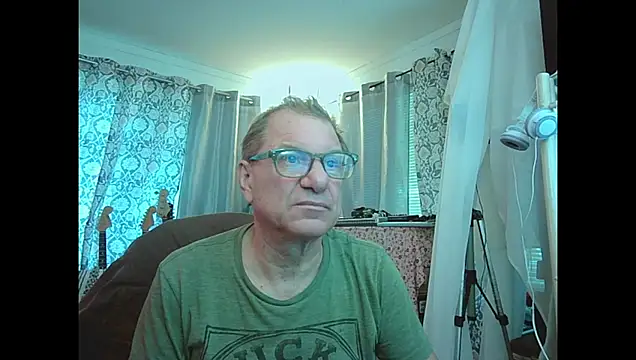 coryassman online show from 04/10/26, 08:57