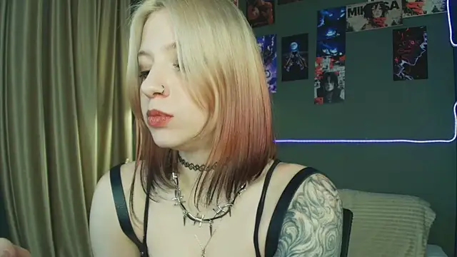 arielabradberry online show from 01/12/26, 02:22