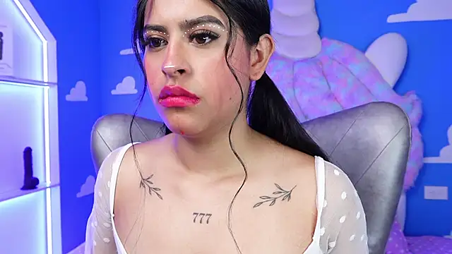 miss romyna online show from 01/31/25, 11:03