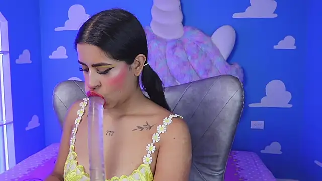 miss romyna online show from 09/25/25, 11:03