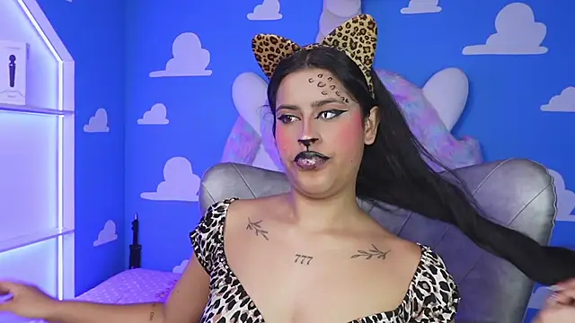 miss romyna online show from 10/27/25, 11:03