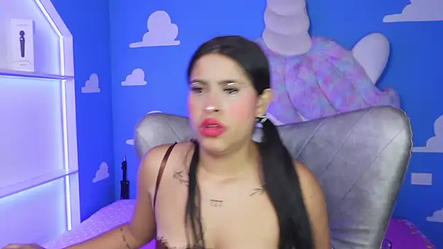 miss romyna online show from 11/07/25, 10:59