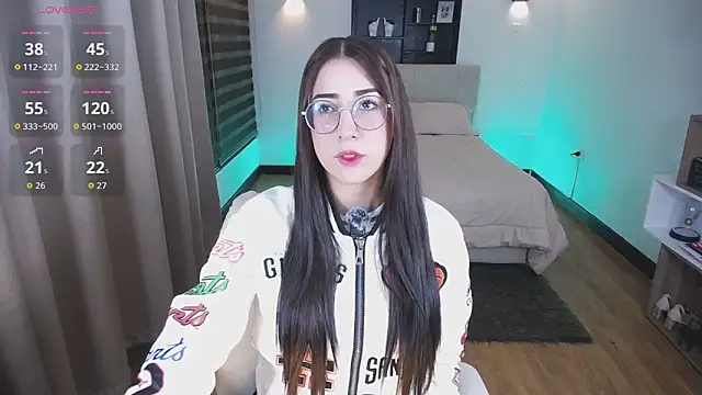 Imkitty-Horny online show from 04/04/26, 04:00