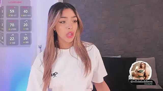 Snapshot of Addison_baker chatting on 02/17/25, 07:42 Addison baker online show from 02/17/25, 07:42