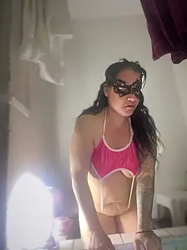 Snapshot of fatpus1169 chatting on 02/20/25, 08:03 fatpus1169 online show from 02/20/25, 08:03