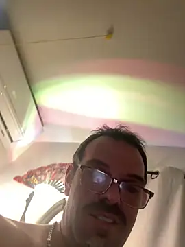 badboybrad11 online show from 04/06/26, 11:38