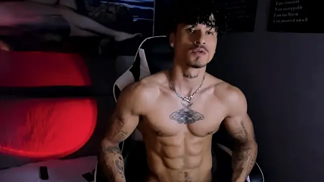 Thomas Fit1 online show from 04/17/26, 01:52