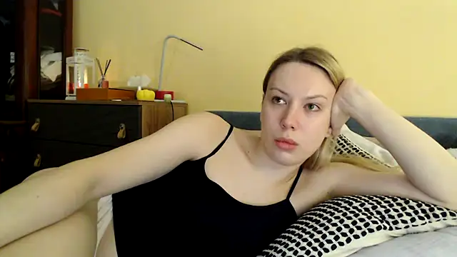 Scarlettford online show from 12/03/24, 03:11