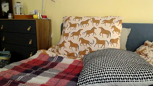 Scarlettford online show from 12/04/24, 04:38