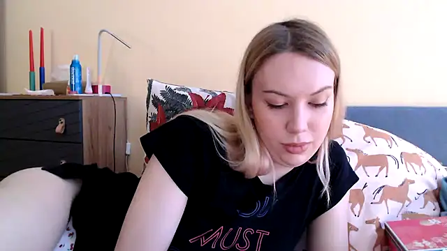 Scarlettford online show from 12/20/24, 11:10