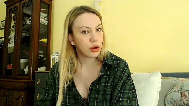 Scarlettford online show from 12/27/24, 04:32