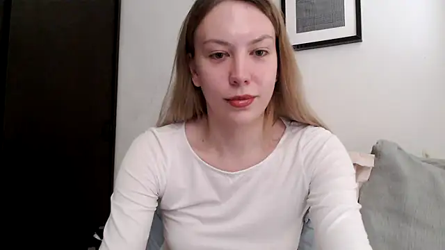 Scarlettford online show from 10/23/25, 04:39