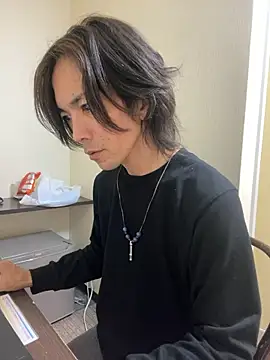 Snapshot of Katakuriko-Denpun chatting on 11/26/25, 08:04 Katakuriko-Denpun online show from 11/26/25, 08:04