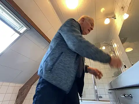 martxxxxx online show from 03/16/25, 10:11