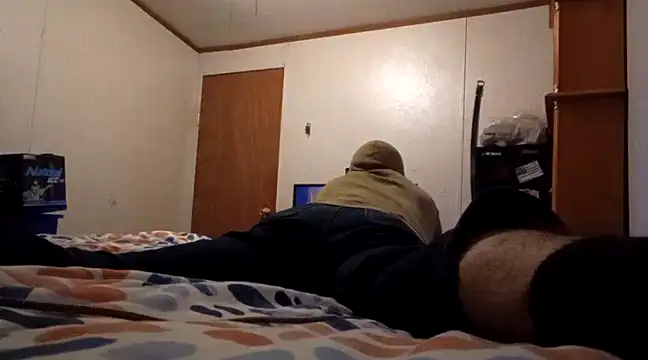 Xoc8  online show from 02/11/25, 03:51