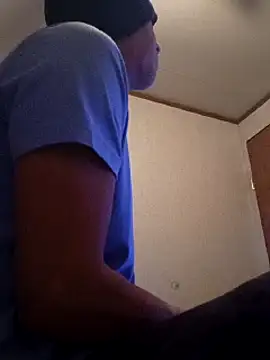 Xoc8  online show from 03/06/25, 04:49