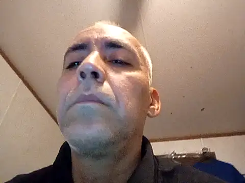 Xoc8  online show from 03/07/25, 01:31