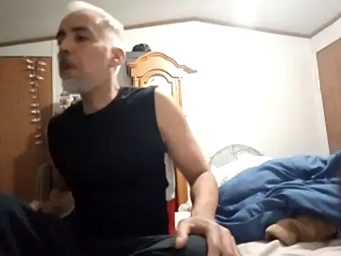 Xoc8  online show from 03/06/26, 09:17