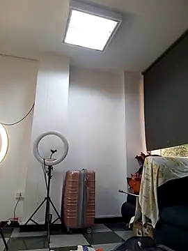 AnthonelaDuque online show from 11/24/25, 11:32