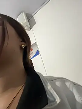 AnthonelaDuque online show from 02/25/26, 11:42