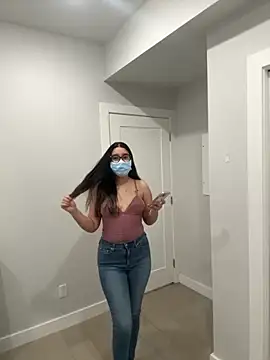 jAsMinE678 online show from 04/10/26, 04:33