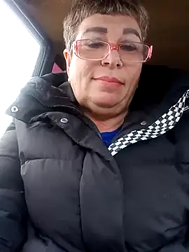 Lee Nell online show from 12/04/24, 07:06