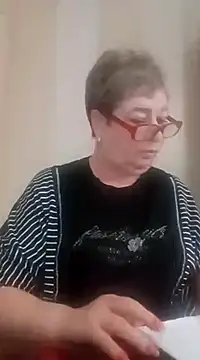 Lee Nell online show from 03/18/25, 02:25