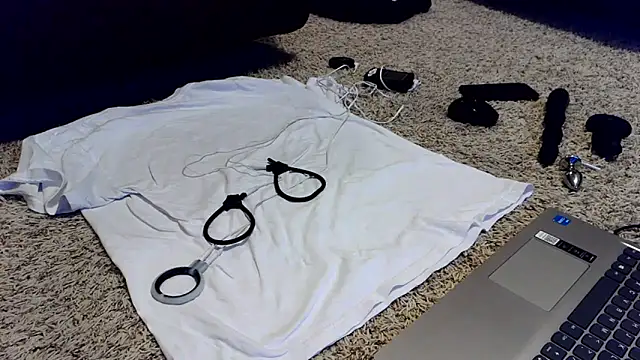 femgui69 online show from 02/06/26, 02:42