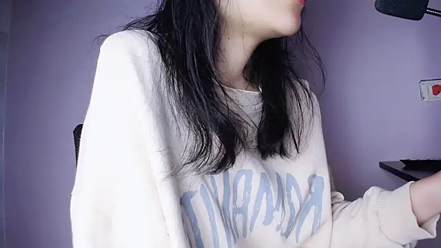 Baenee online show from 01/13/25, 03:15